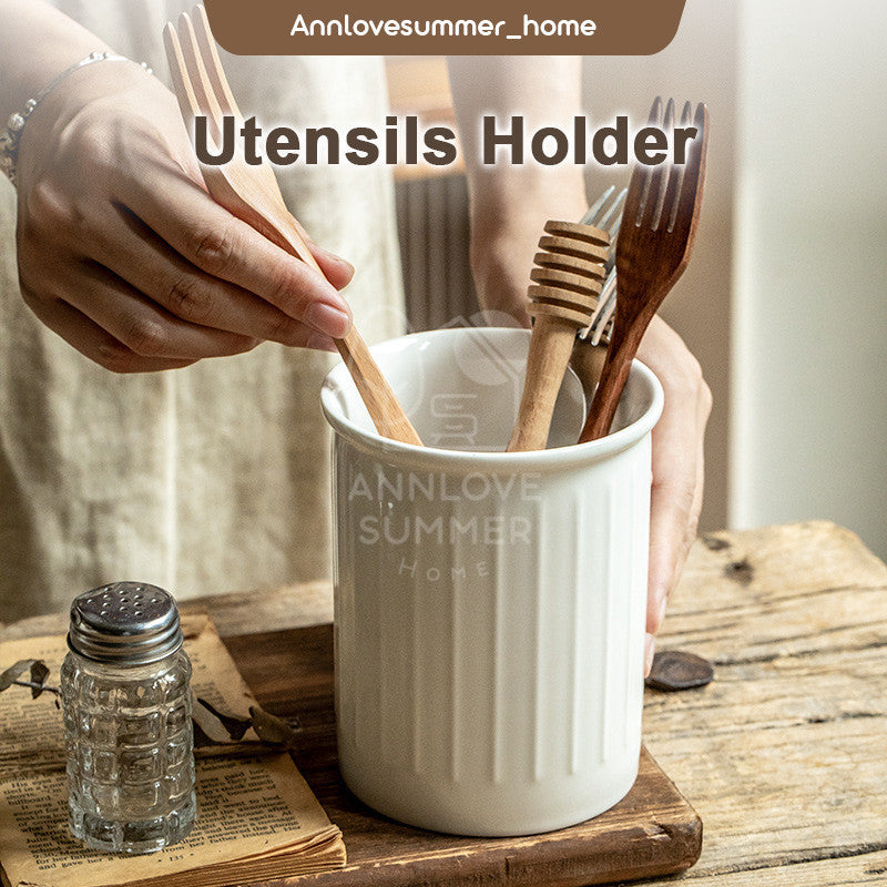 Minimalist Kitchen Utensil Holder