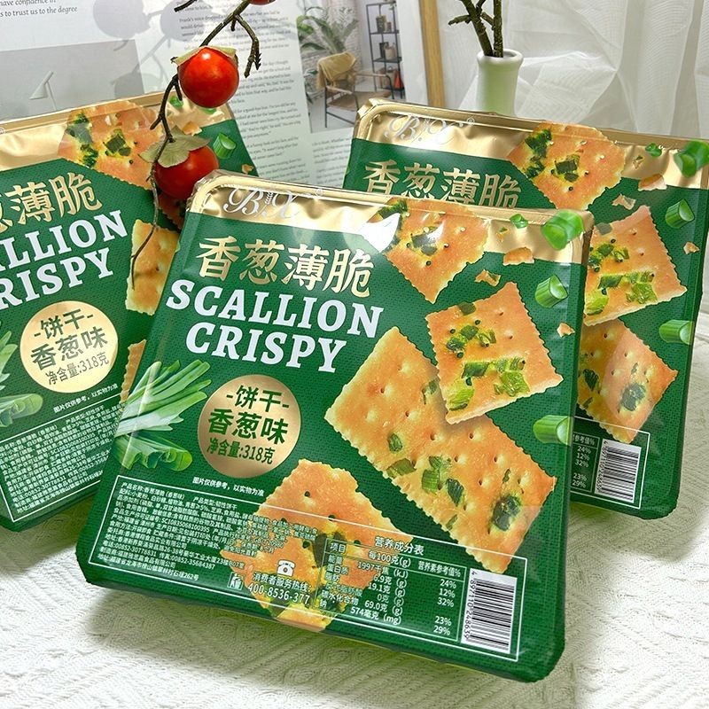 【𝗔𝗦𝗛】Boxiang Scallion Thin Crispy Biscuits 318g Boxed Casual Biscuits Onion Flavor 香葱薄脆饼干