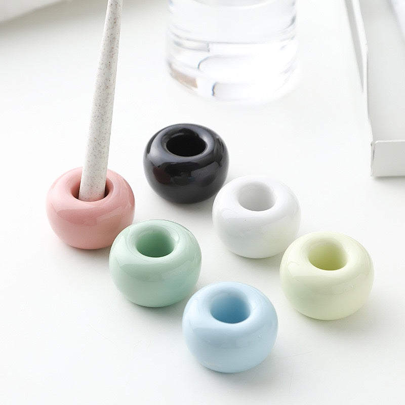 【𝗔𝗦𝗛】(Anti-Mold) Creative Colour Ceramic Toothbrush Stand Wash Set Berus Gigi Storage Organizer 牙刷置物架防霉镂空