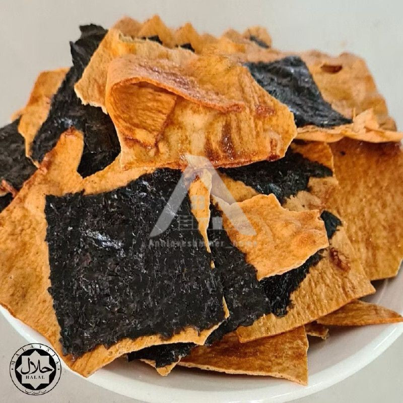 【𝗔𝗦𝗛】Whale Brand 60g Sedap Crispy Halal Kerepek Rumpai Laut Crispy Cod Fish With Seaweed Kerepek ikan cod bijan 鳕鱼紫菜芝麻脆片