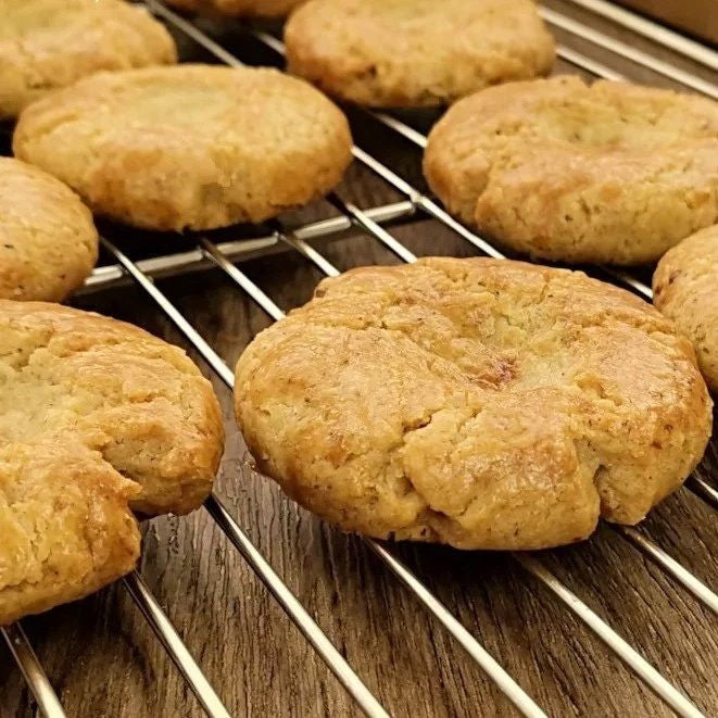【𝗔𝗦𝗛】Walnut Biscuits Pun Chun Restaurant Bidor 150g 品珍合桃酥