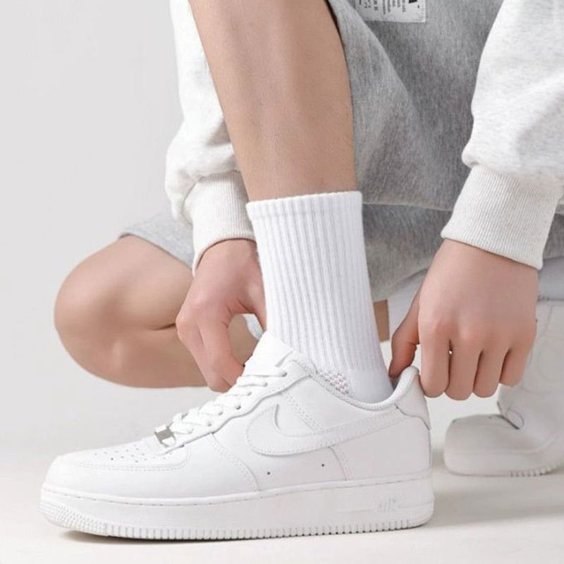 【𝗔𝗦𝗛】Sport Sock Anti Slip / Sarung Kaki / Unisex Socks Socking For Running Basketball Badminton